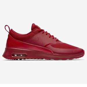 Nike Air Max Thea triple Red sneakers 👟